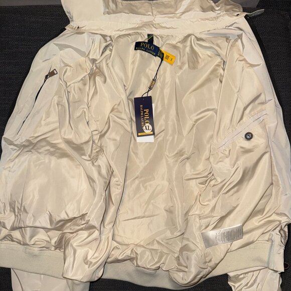 Polo Ralph Lauren - Packable Water-Repellent Jacket - Picture 5 of 5